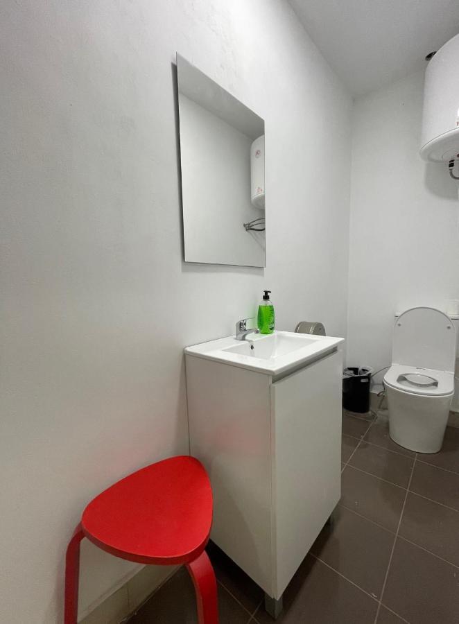 Punta Me Beautiful Apartments In Madrid Downtown Bagian luar foto