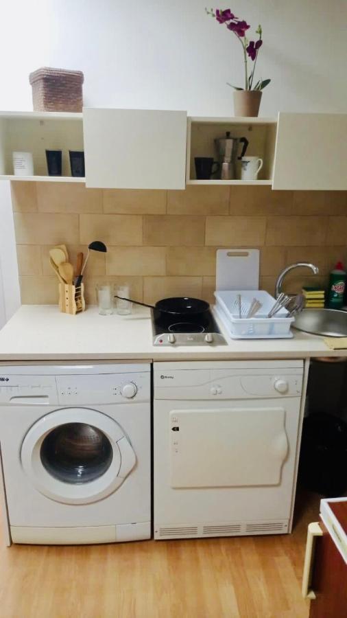 Punta Me Beautiful Apartments In Madrid Downtown Bagian luar foto