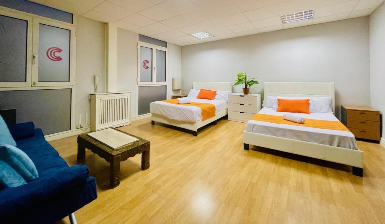 Punta Me Beautiful Apartments In Madrid Downtown Bagian luar foto
